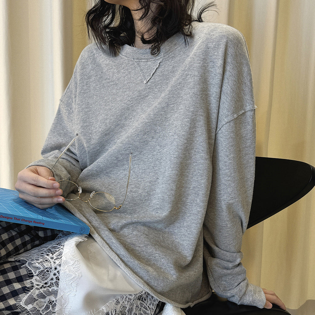 Loose fit round neck long sleeve sweatshirt top