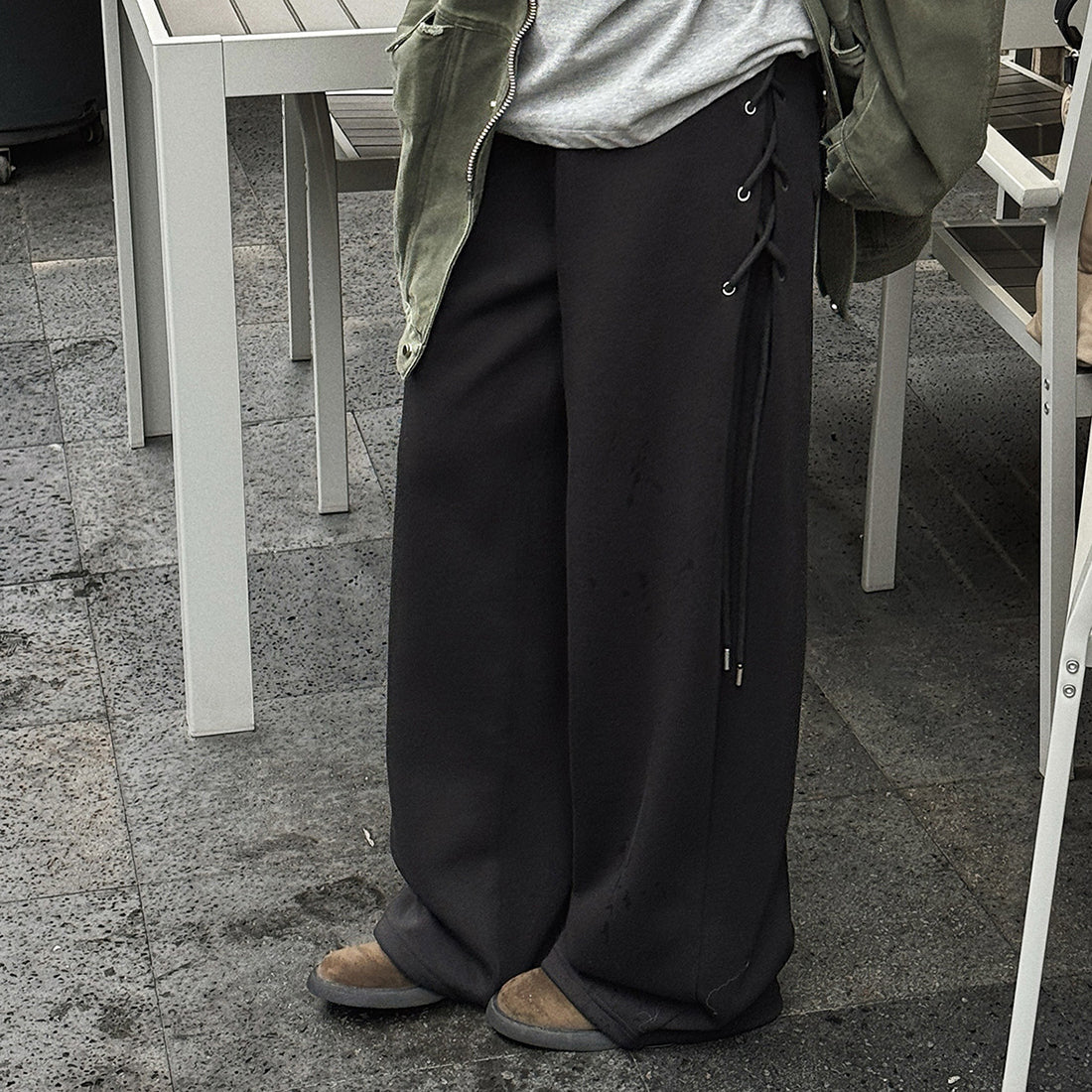 Elastic high waisted side straps and loose wide leg pants