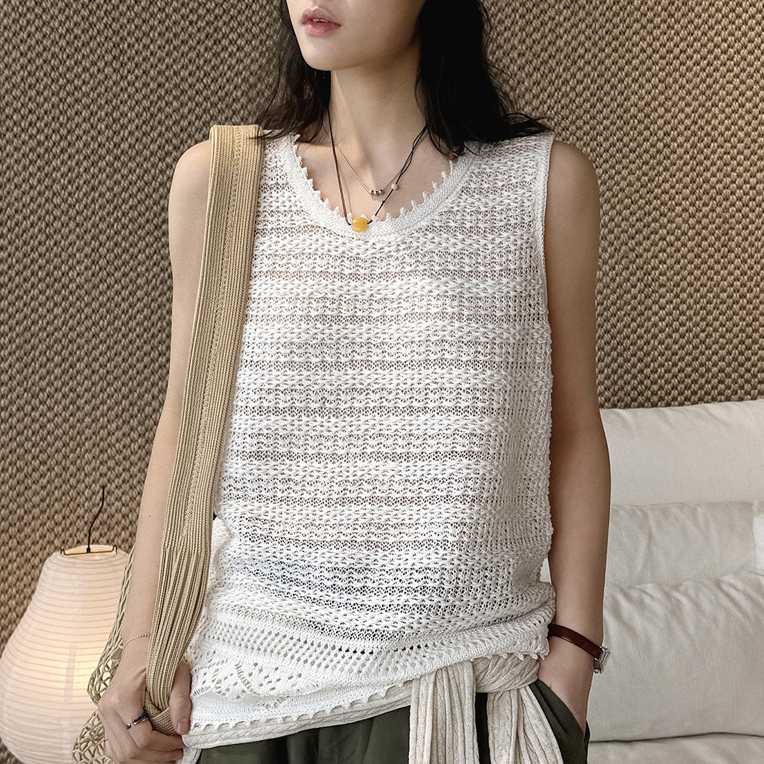 Women’s Sleeveless Openwork Knit Tank Top with Textured Hem