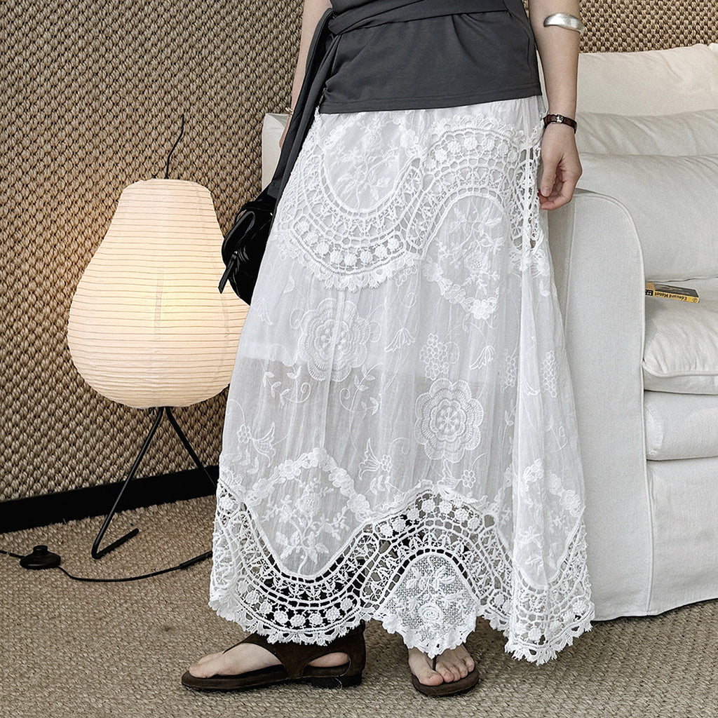 Boho lace embroidered maxi skirt with flowy silhouette and soft lining