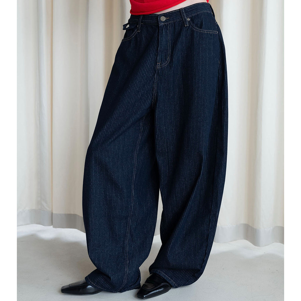 Retro high waisted back cross stitched jeans