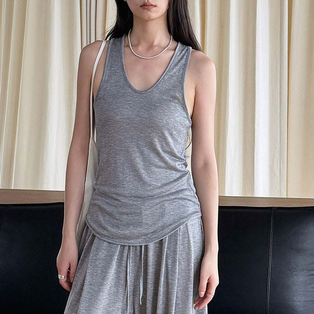 U-neck irregular hem sleeveless slim fit vest top