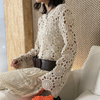 Bohemian hollowed out slimming knitted top