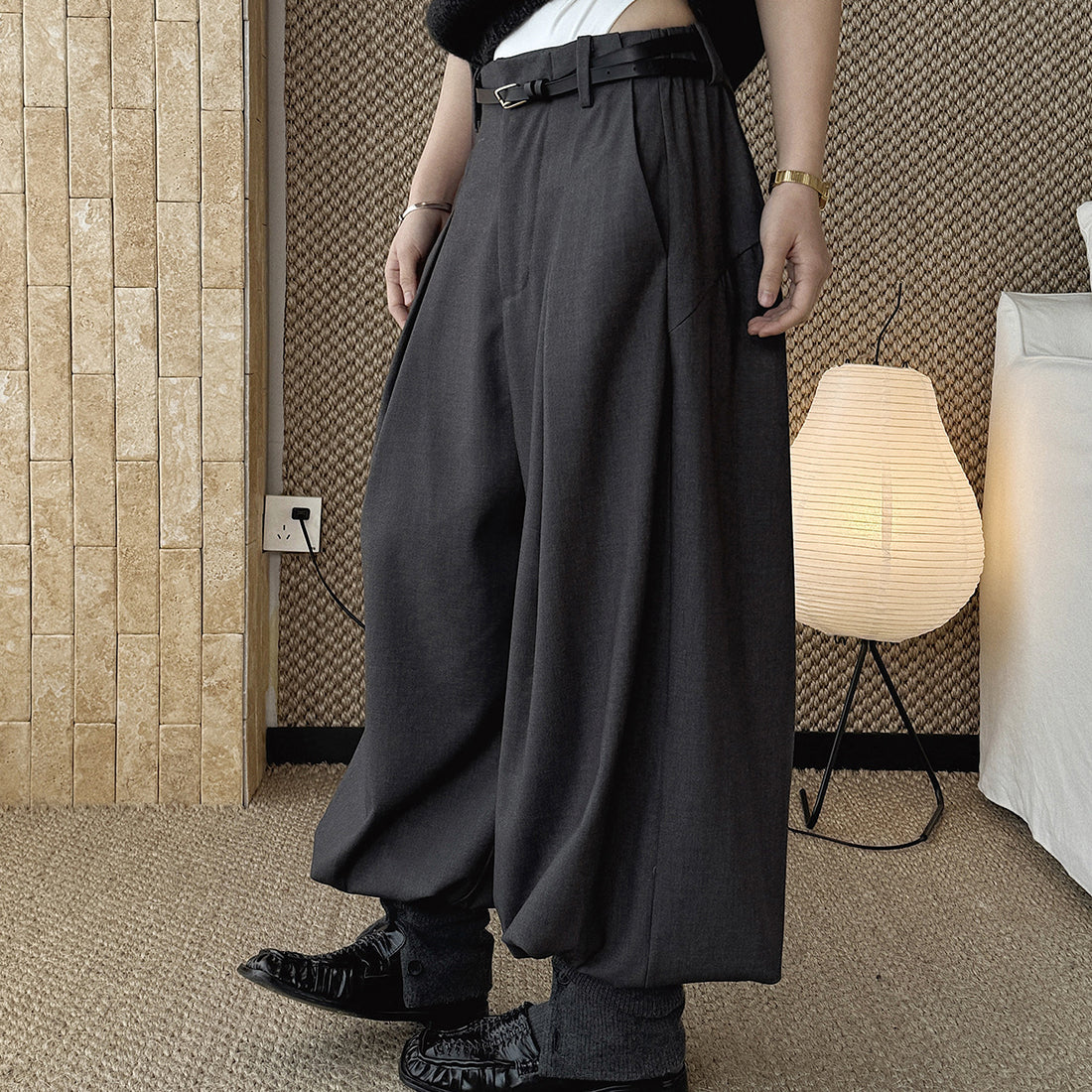 High waist pleated loose fit tapered cuff pants