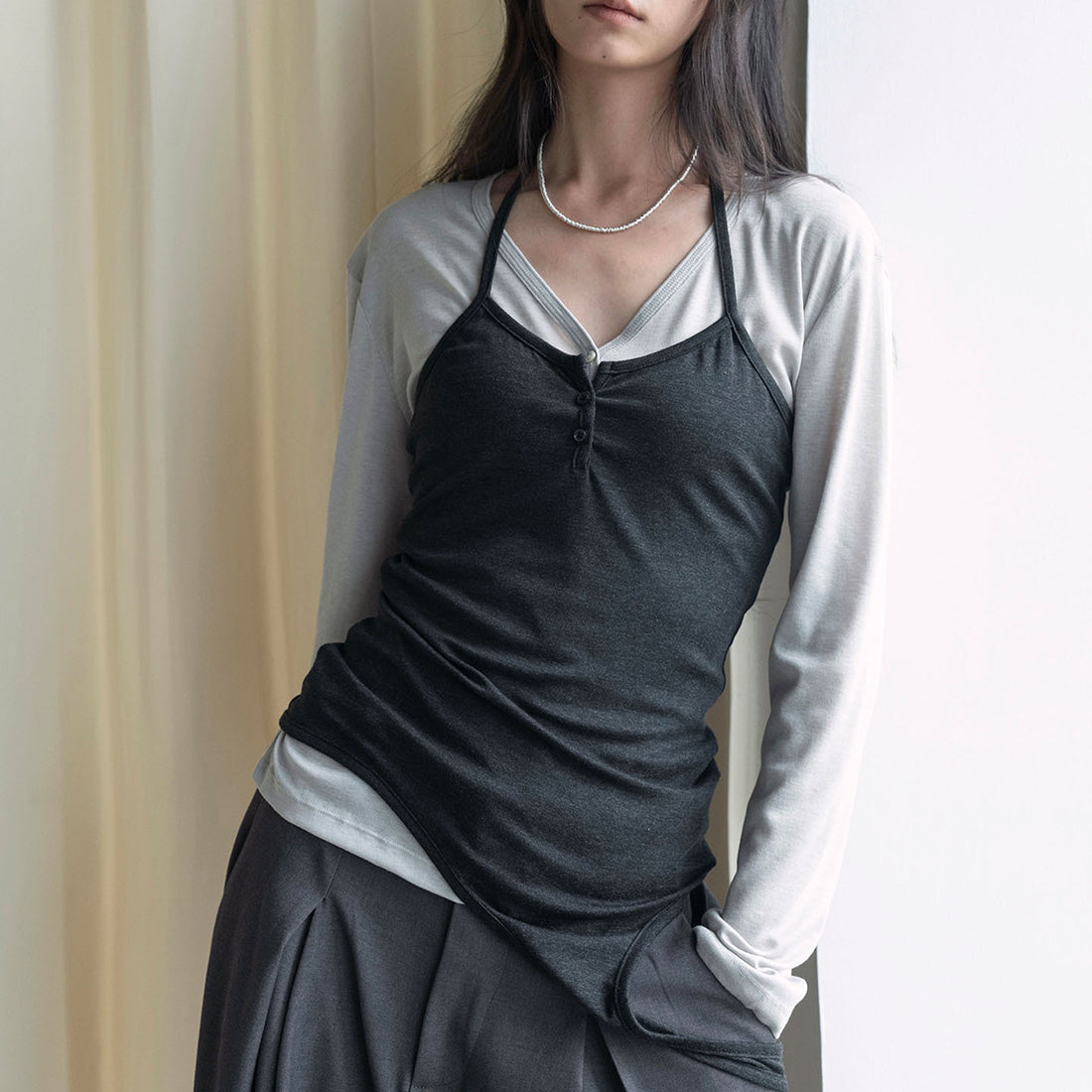 Thin strap hanging neck Tencel suspender top