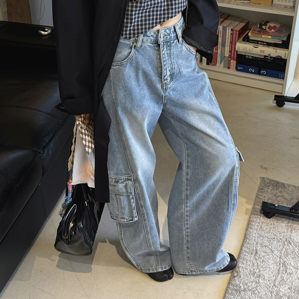 High waist vintage wash cargo wide leg jeans with utility pockets