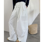 Women’s High-Waisted Wide-Leg Cargo Pants