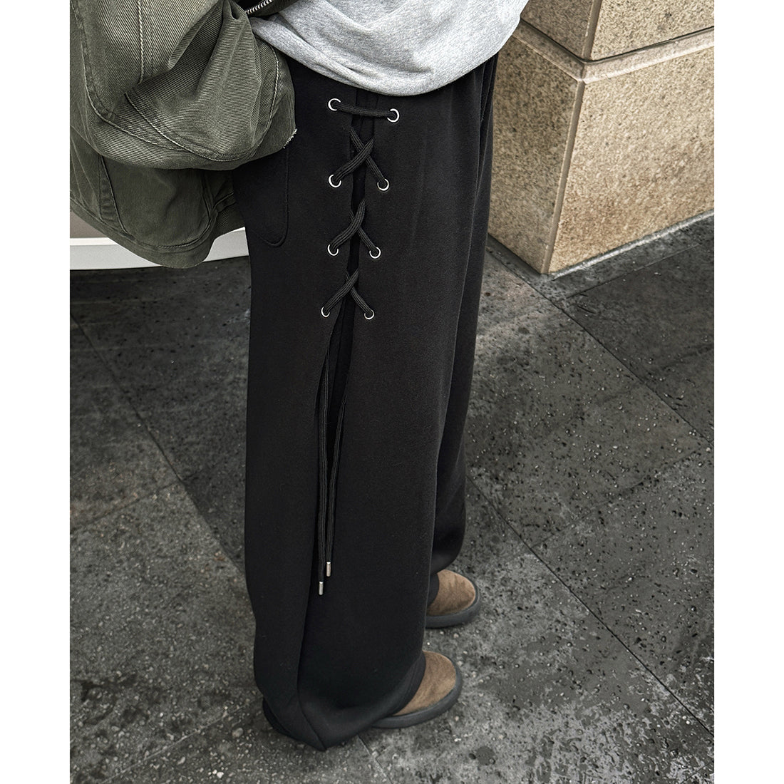 Elastic high waisted side straps and loose wide leg pants