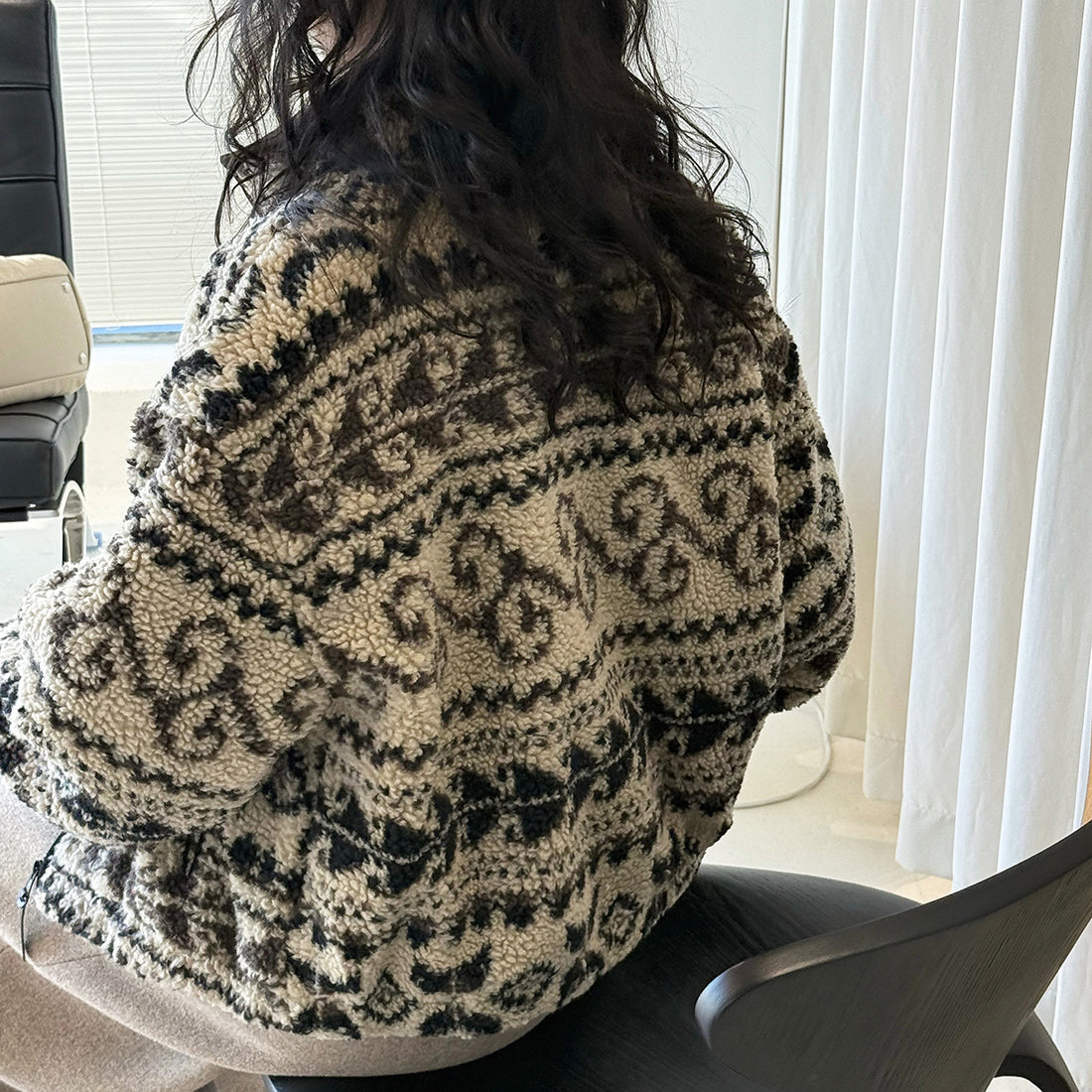 Retro Rolled Leaf Jacquard Lamb Fur Stand-Up Collar Thermal Fluffy Thick Coat