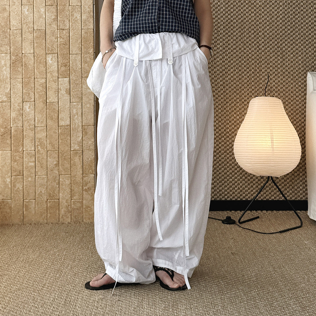 Women’s Japanese-Style Balloon Pants with Ruffled Waist