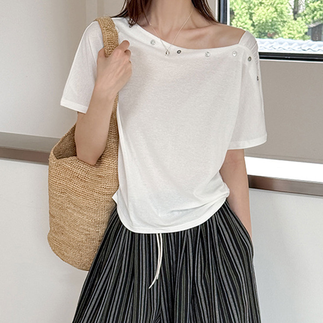Women’s Asymmetrical Button-Shoulder Short-Sleeve T-Shirt