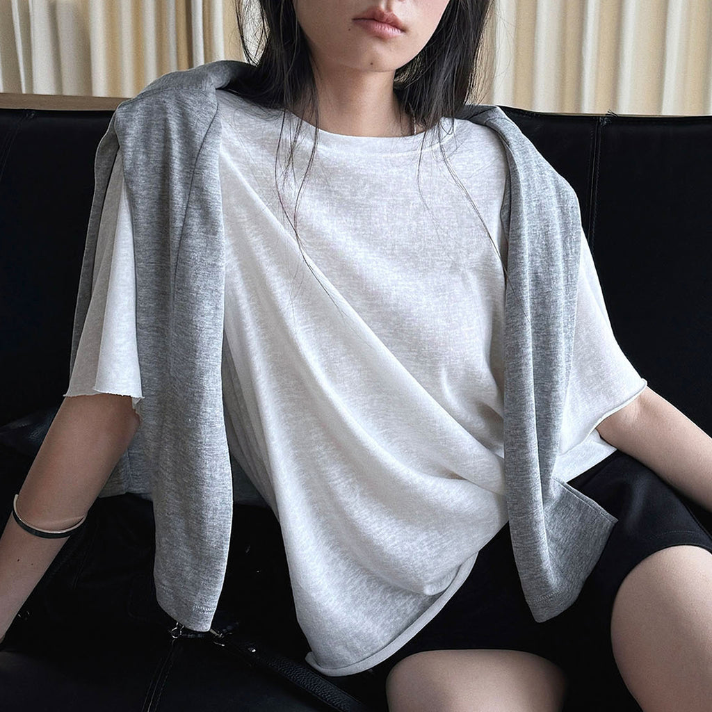 Round neck small rolled edge short sleeved slimming T-shirt