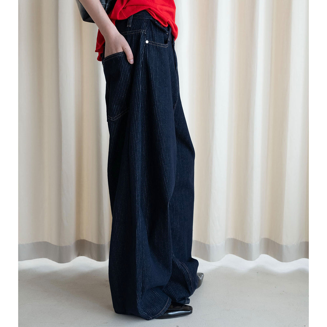 Retro high waisted back cross stitched jeans