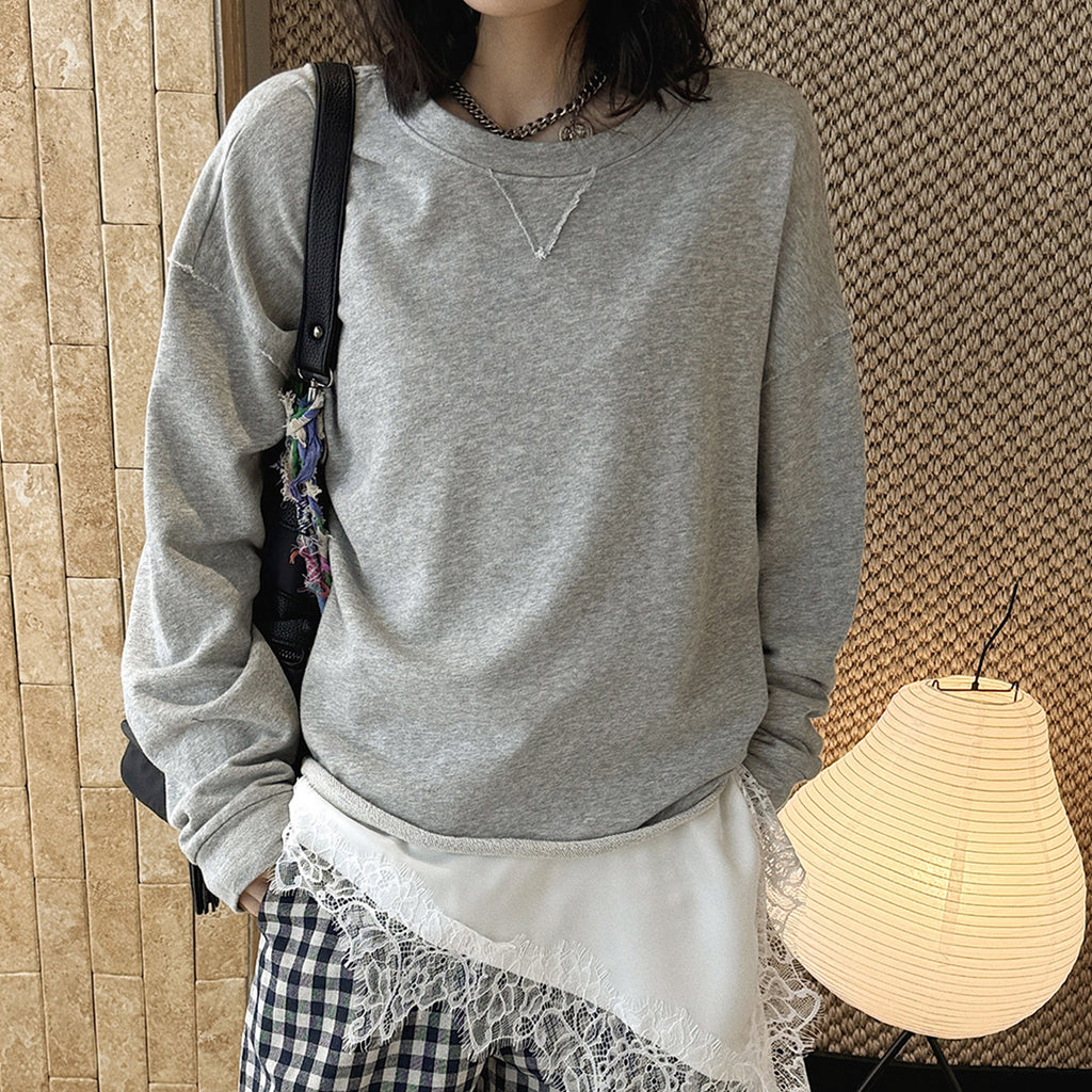 Loose fit round neck long sleeve sweatshirt top