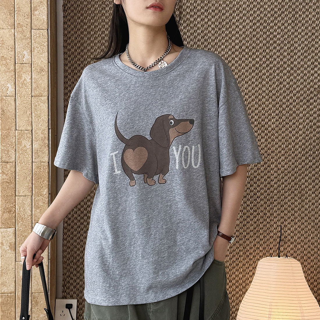 Round neck sausage dog letter printed short sleeve T-shirt top