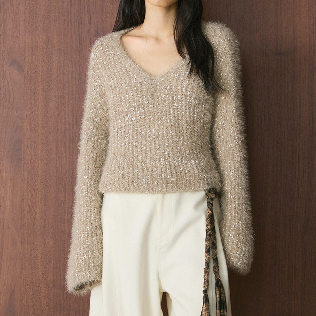 V-neck sparkling diamond long sleeved sweater top