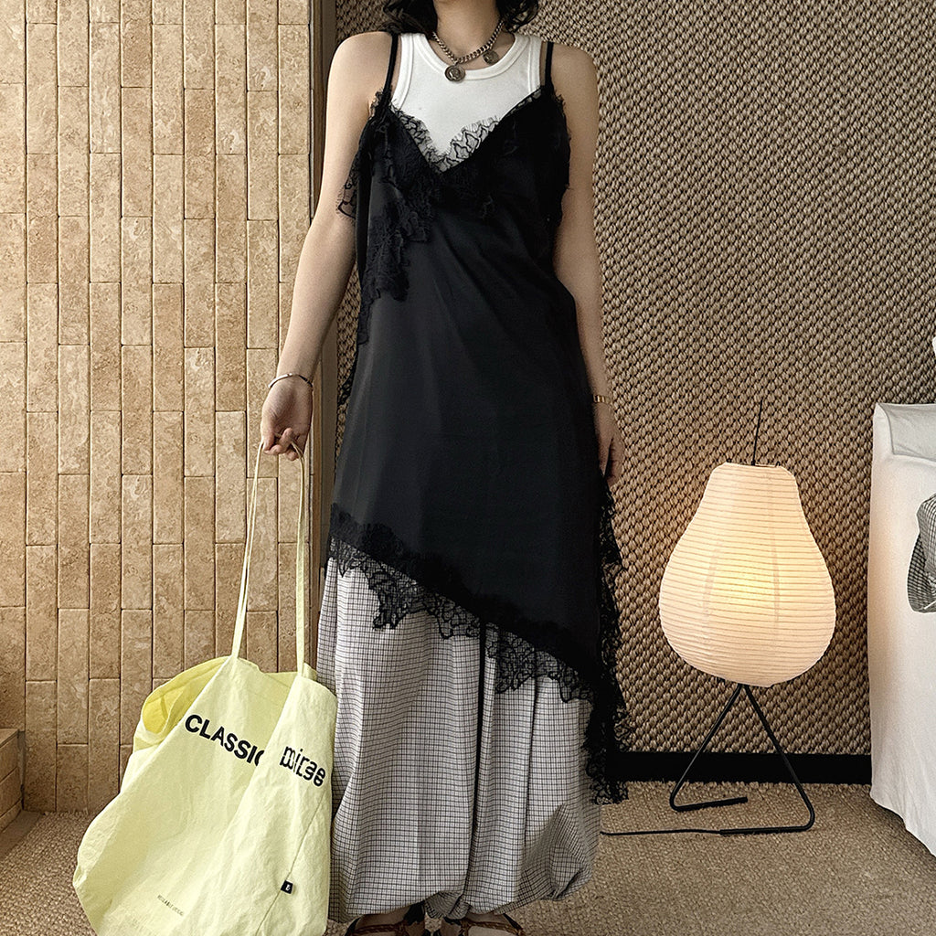 V-neck lace slimming base strap asymmetrical hem top