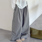Women’s High-Waisted Wide-Leg Cargo Pants