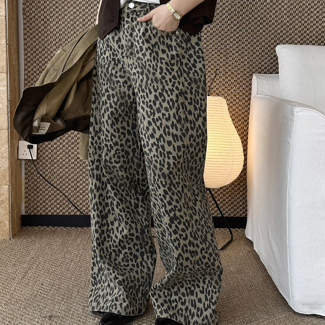 Retro contrasting leopard print loose jeans