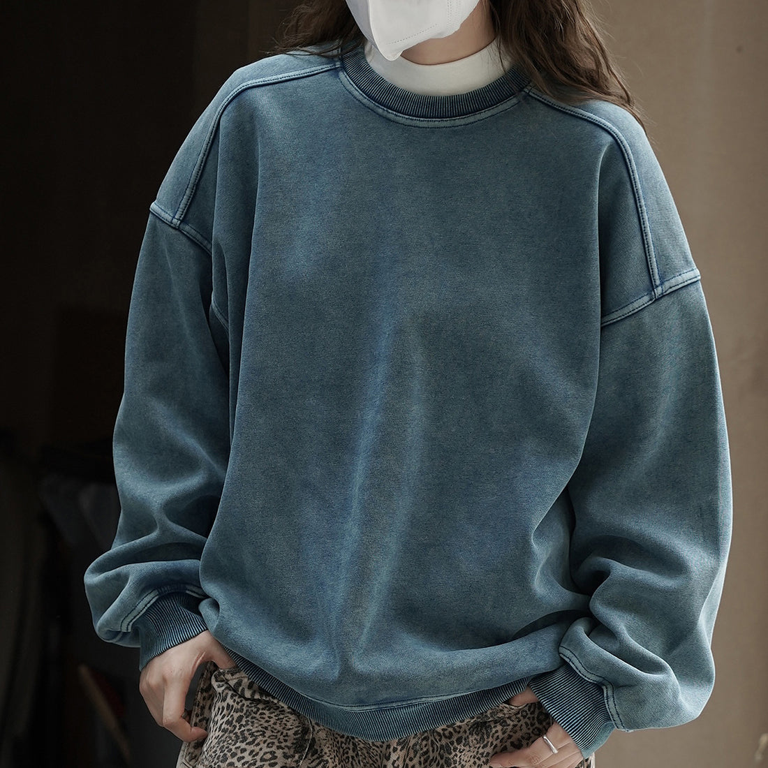 Simple brushed silhouette pullover loose and comfortable sweatshirt