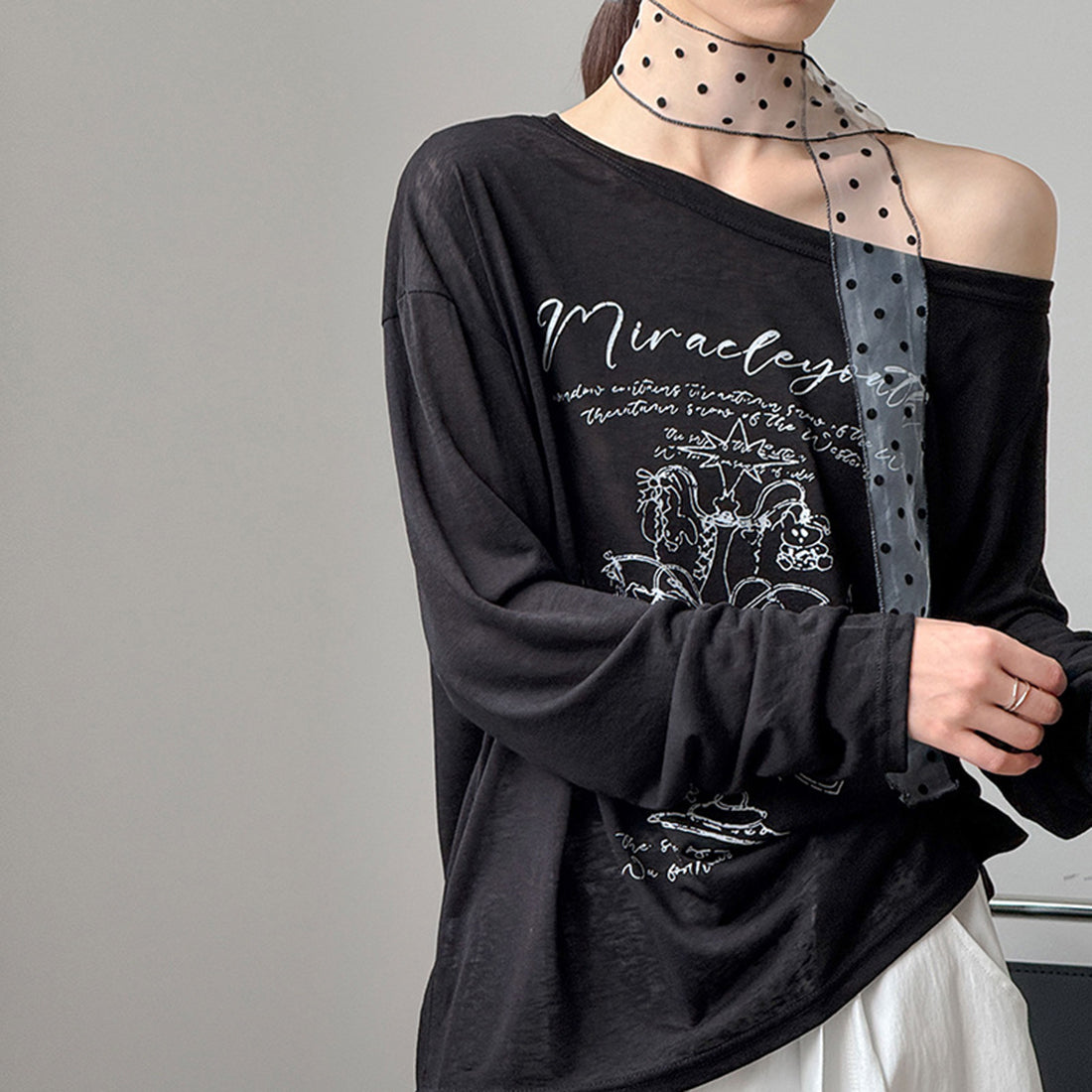 Women’s Off-Shoulder Printed Long-Sleeve Top with Polka Dot Scarf