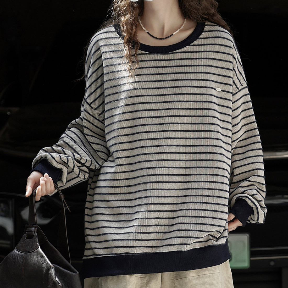 Lazy retro contrasting colors and stripes long sleeves sweatshirt