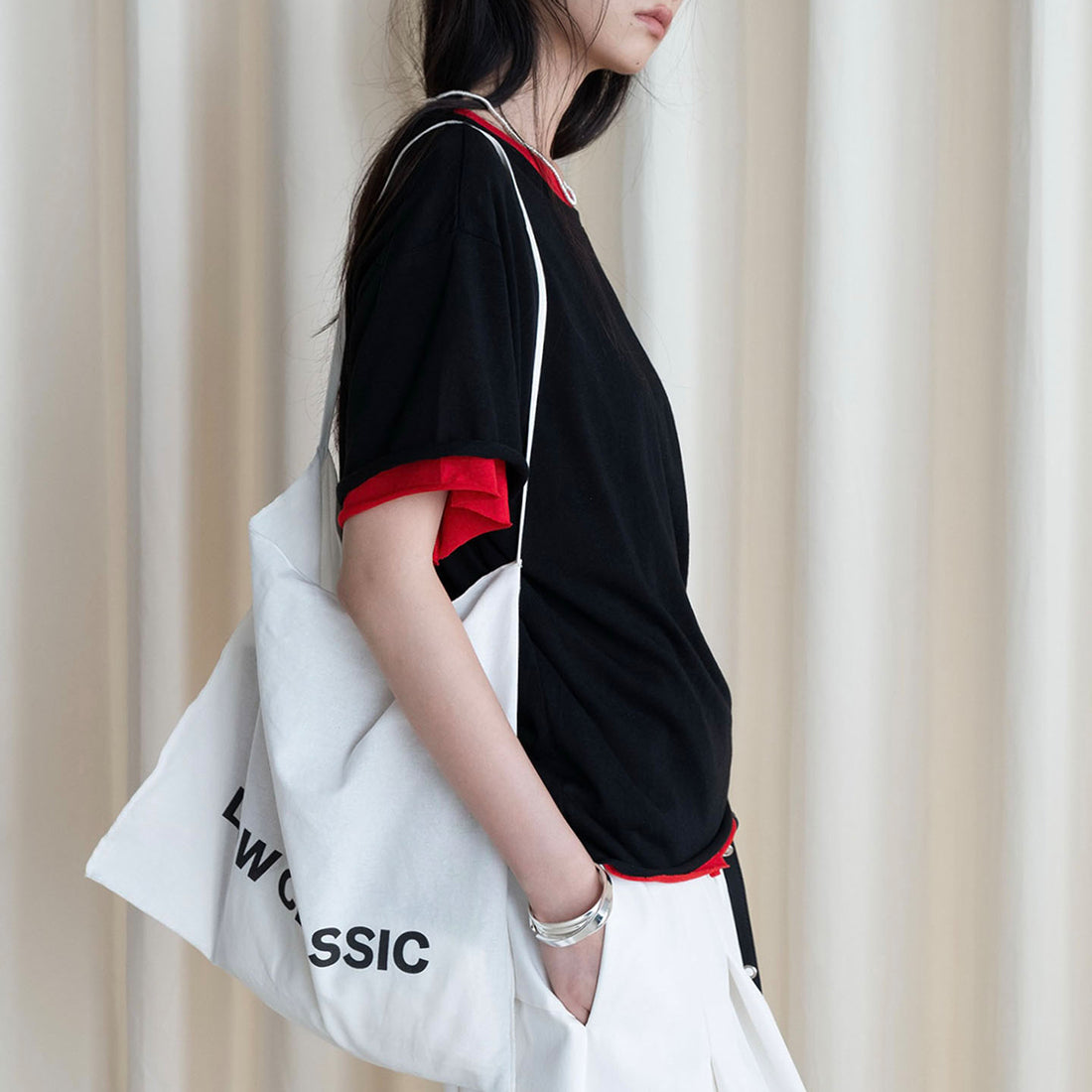 Round neck small rolled edge short sleeved slimming T-shirt