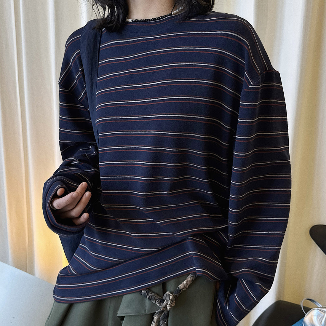 Retro minimalist round neck striped contrasting T-shirt top