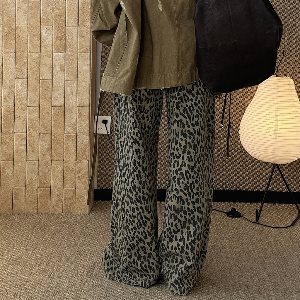 Retro contrasting leopard print loose jeans