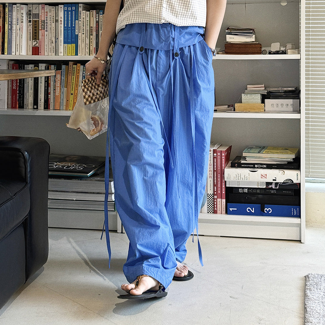 Women’s Japanese-Style Balloon Pants with Ruffled Waist