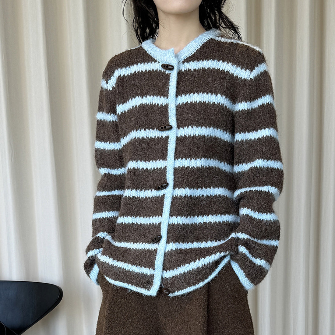 Retro striped horn button plush knitted cardigan top