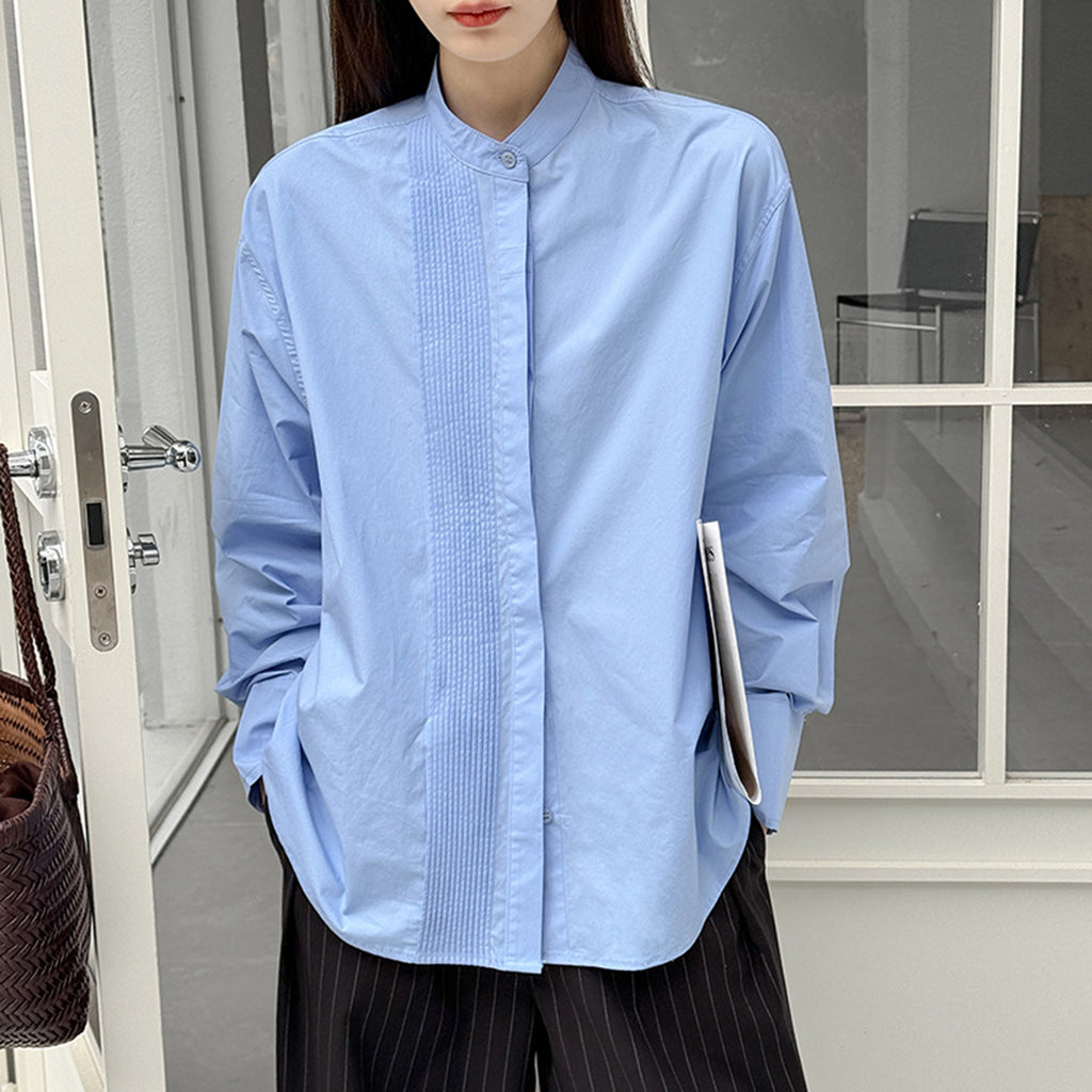 Wrinkled round neck long sleeved shirt