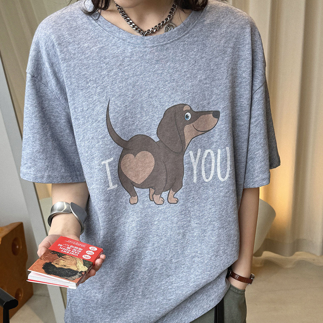 Round neck sausage dog letter printed short sleeve T-shirt top
