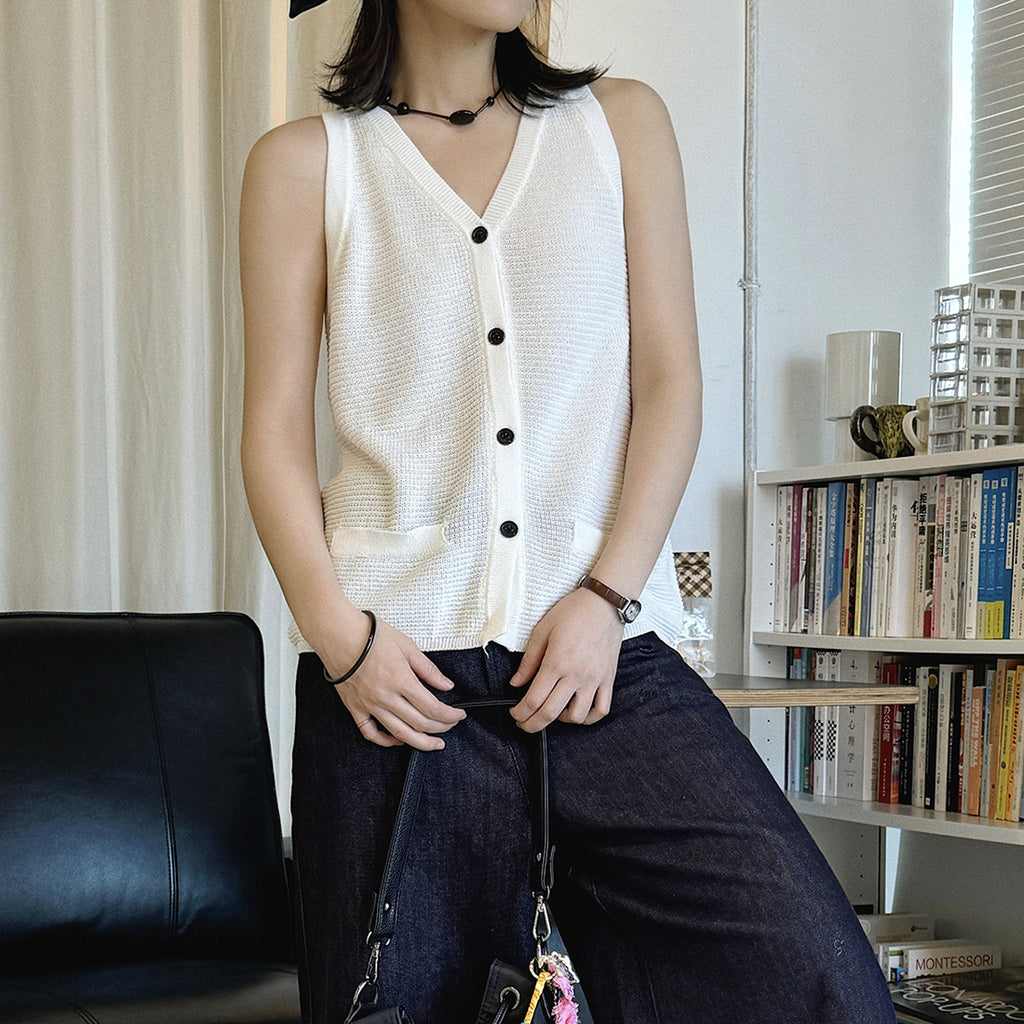 Sleeveless V-Neck Knit Button Vest Top