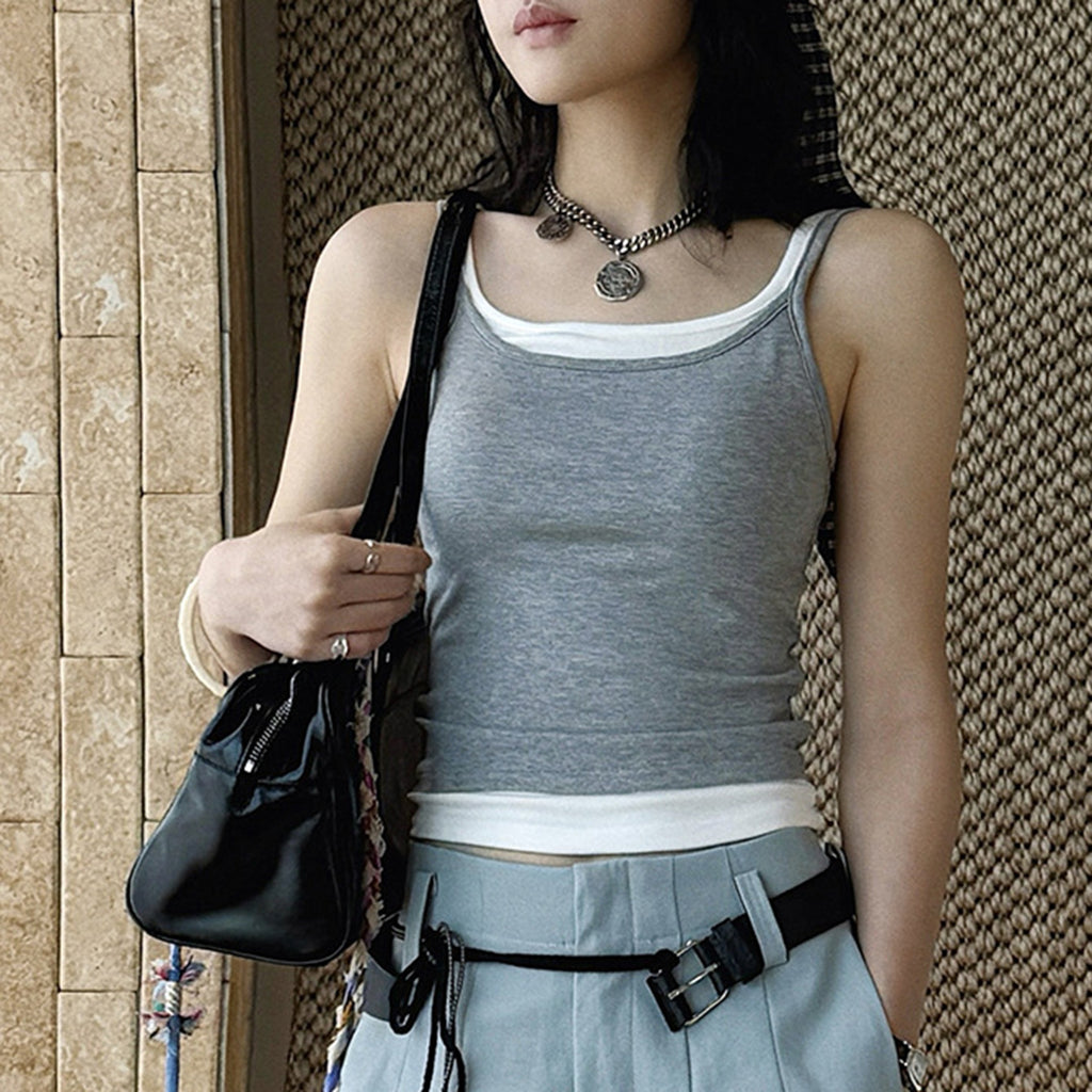 Layered slim fit tank top with stretch fabric and contrast trim