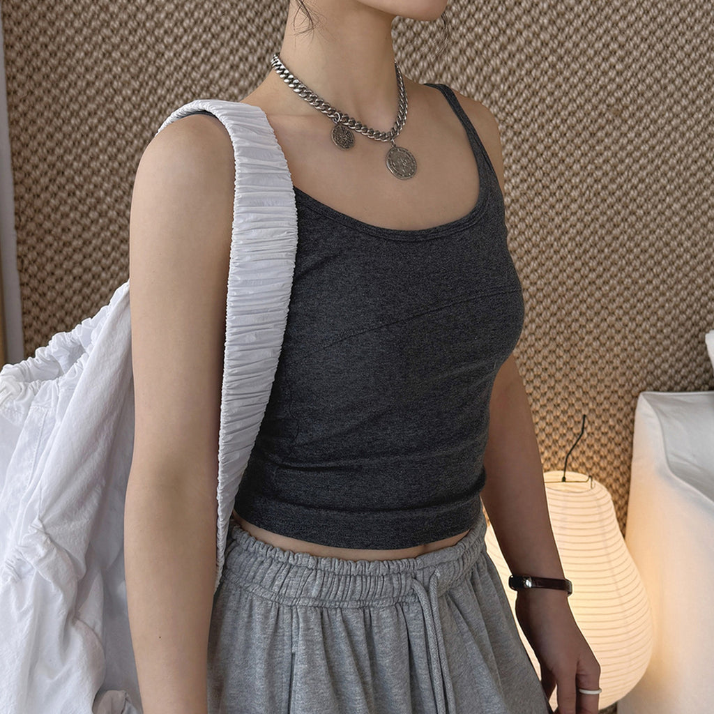 American sporty solid color slim fitting tank top