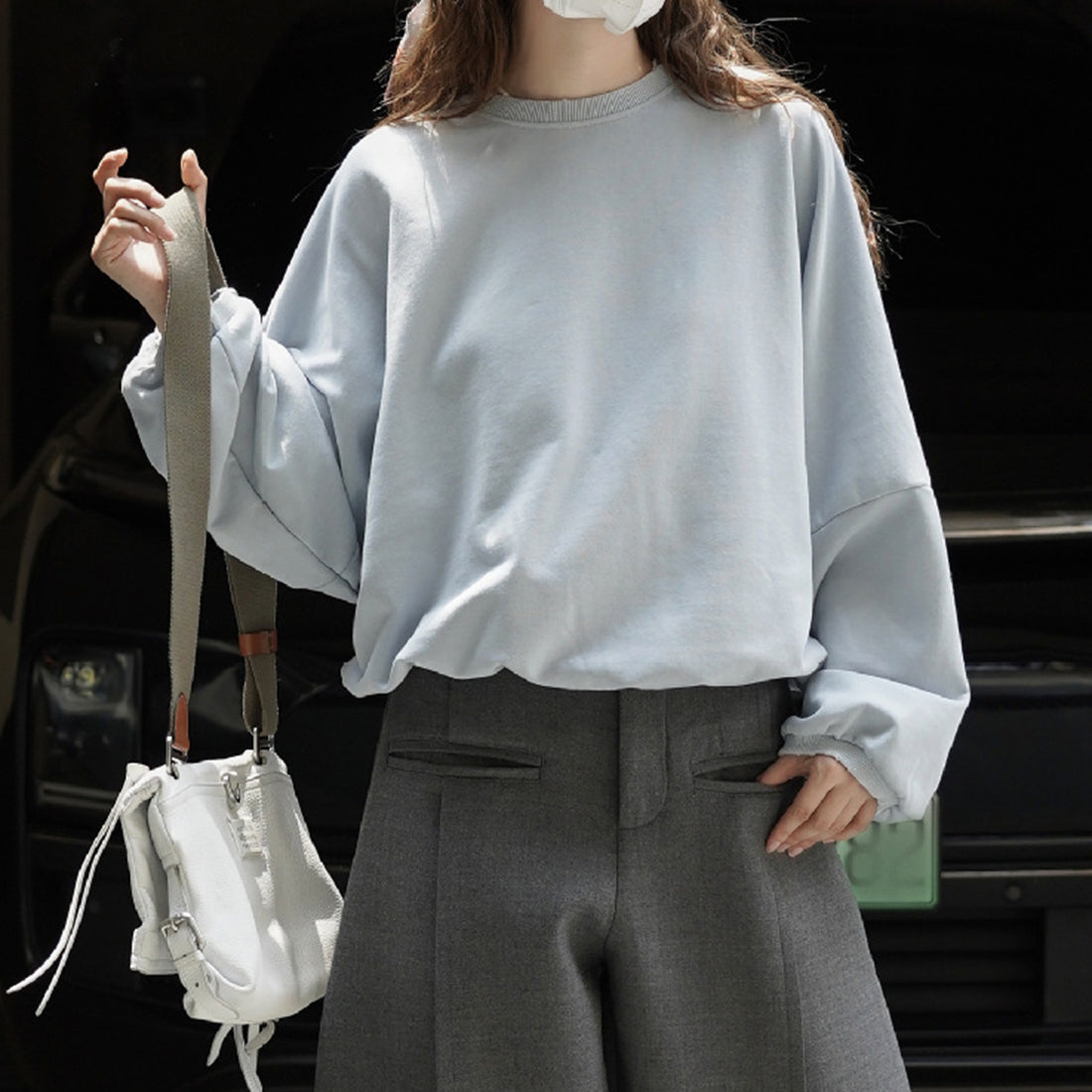 Round neck hem pleated long sleeved top sweatshirt