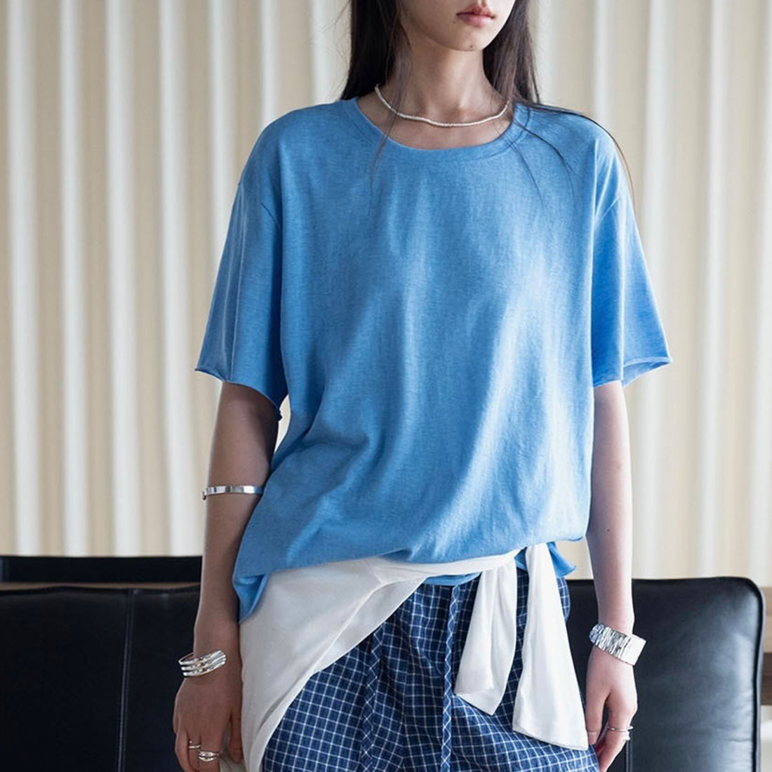 Round neck small rolled edge short sleeved slimming T-shirt