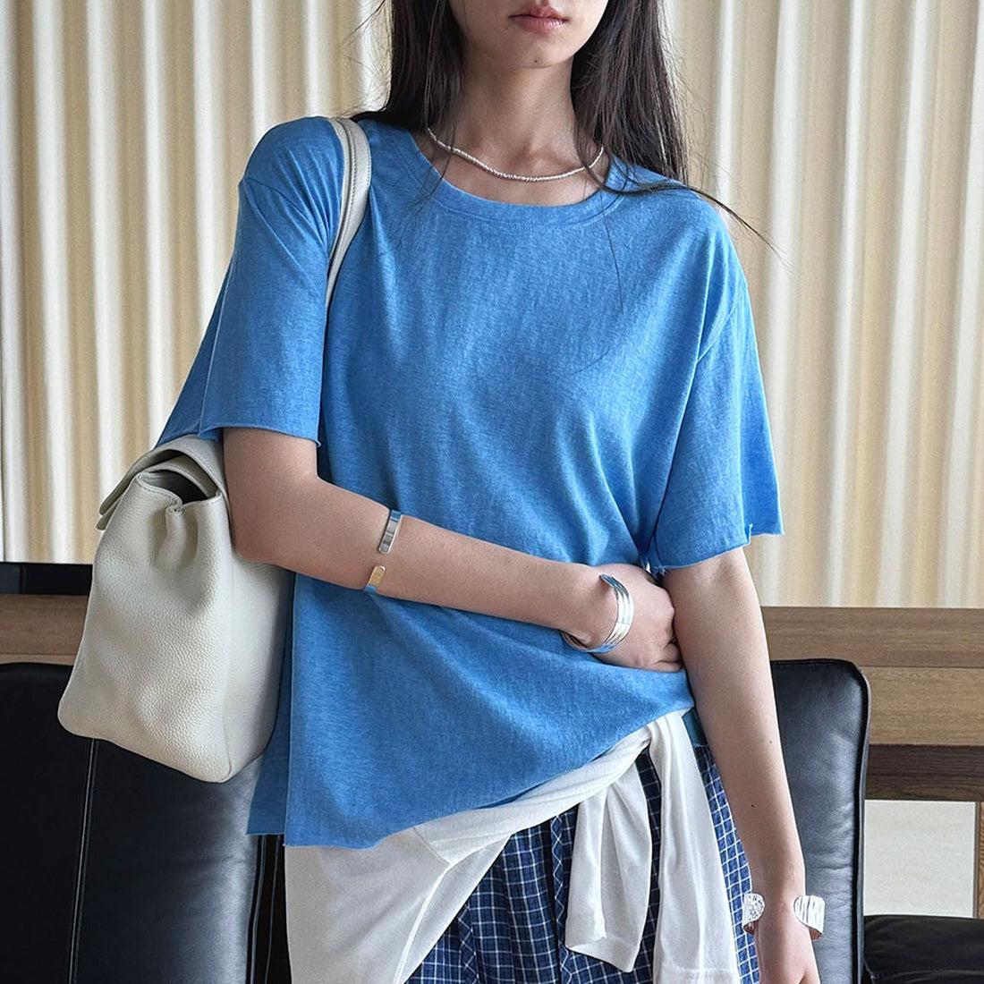 Round neck small rolled edge short sleeved slimming T-shirt