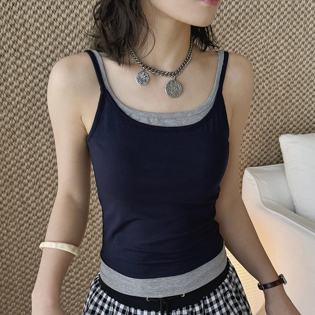 Layered slim fit tank top with stretch fabric and contrast trim