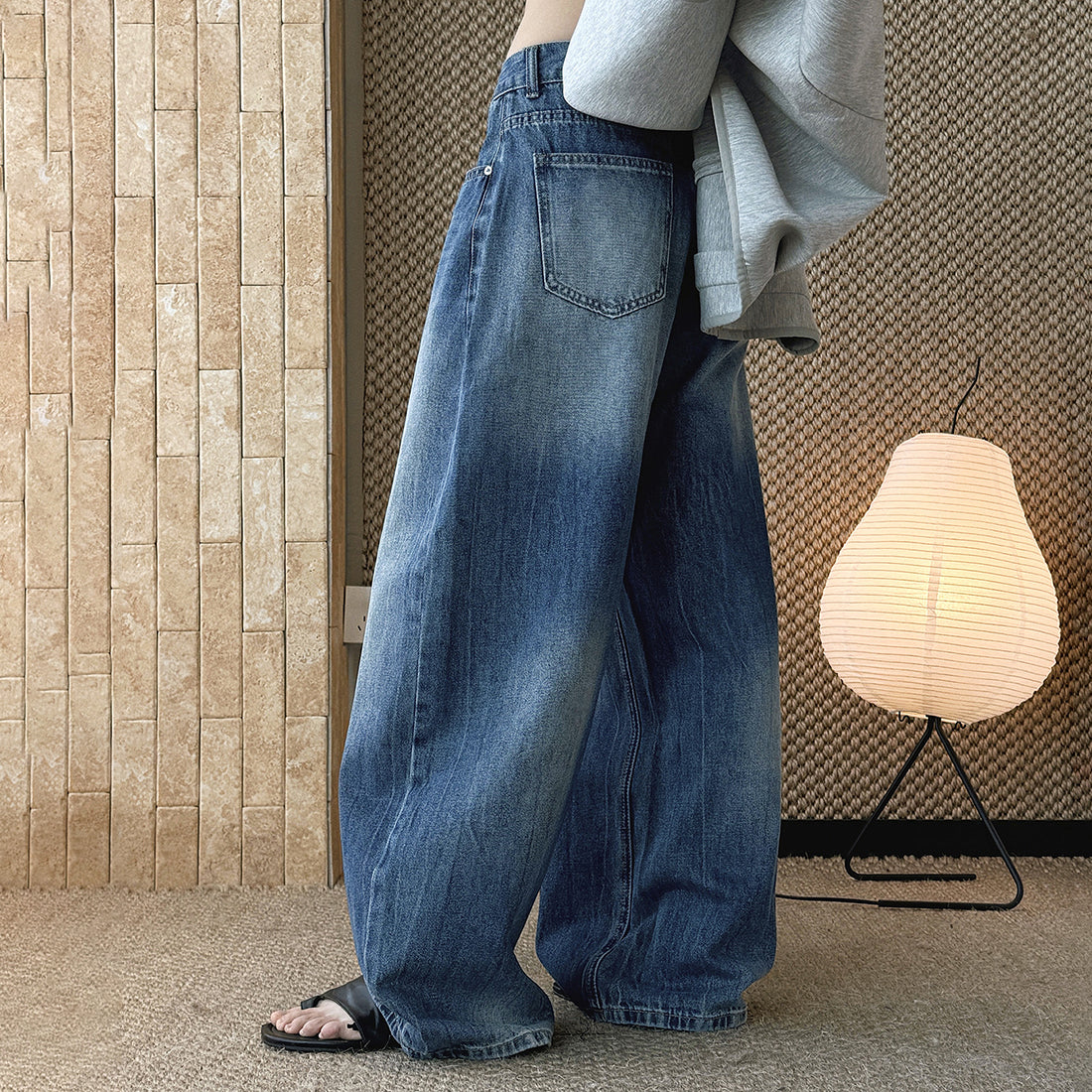 High waist denim jeans, wide leg loose fit, vintage wash