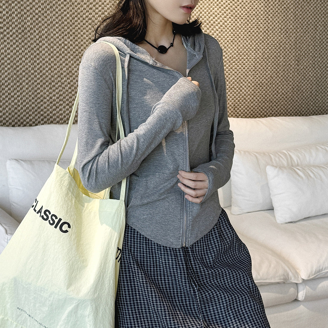 Women’s Slim Fit Hooded Zip-Up Cardigan Jacket