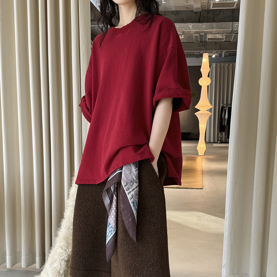 Round neck off shoulder oversized fleece T-shirt short sleeved loose fit top